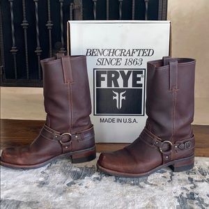 Men’s FRYE brown boots